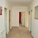 Rezo Apartment