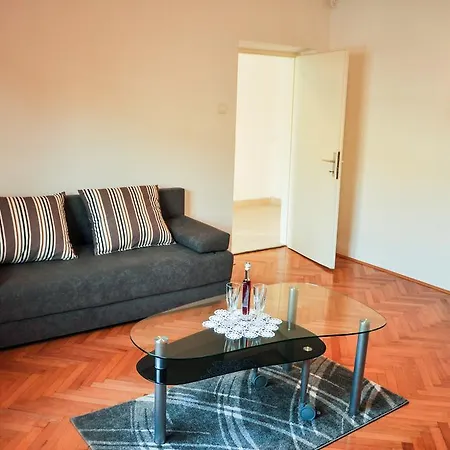 Rezo Apartment Zadar
